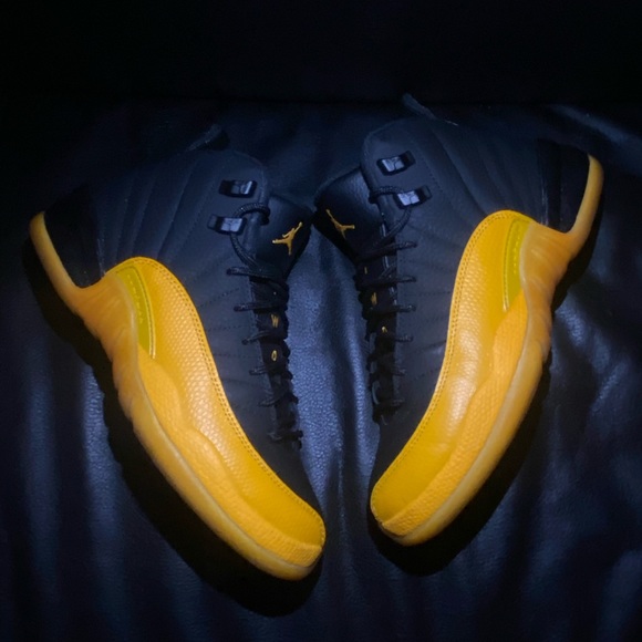Jordan 12 Retro “University Gold” Size 6.5Y - Picture 3 of 6